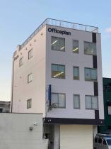 自社ビルで転勤の心配なし